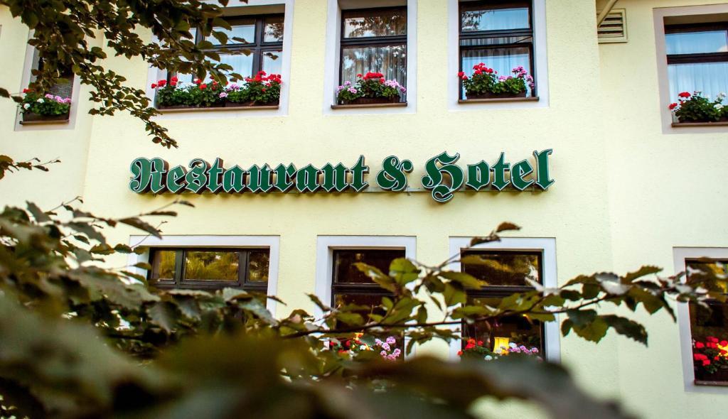 Ferienhotel アウグストゥスブルク エクステリア 写真