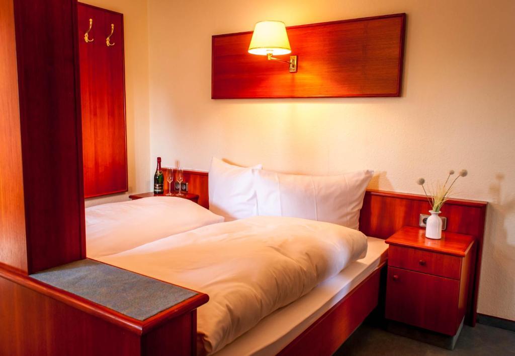 Ferienhotel アウグストゥスブルク エクステリア 写真